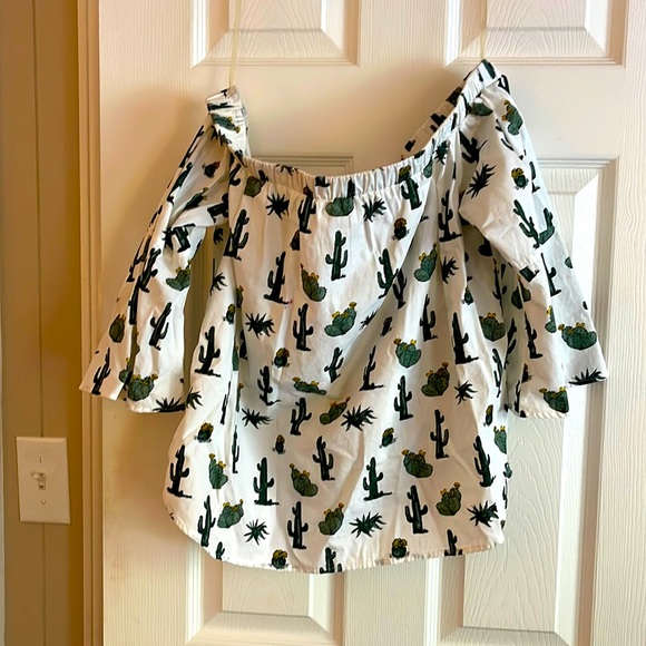 Cactus off the shoulder top - Picture 1 of 3
